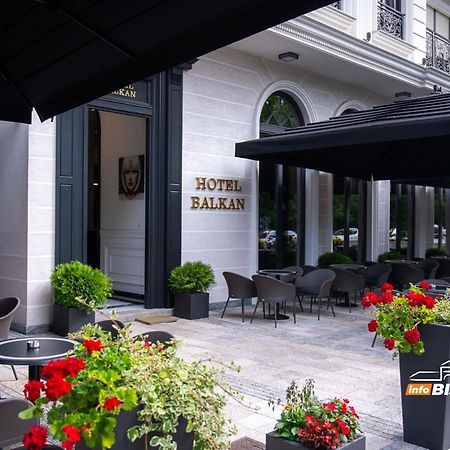 Hotel Balkan Bijeljina Buitenkant foto