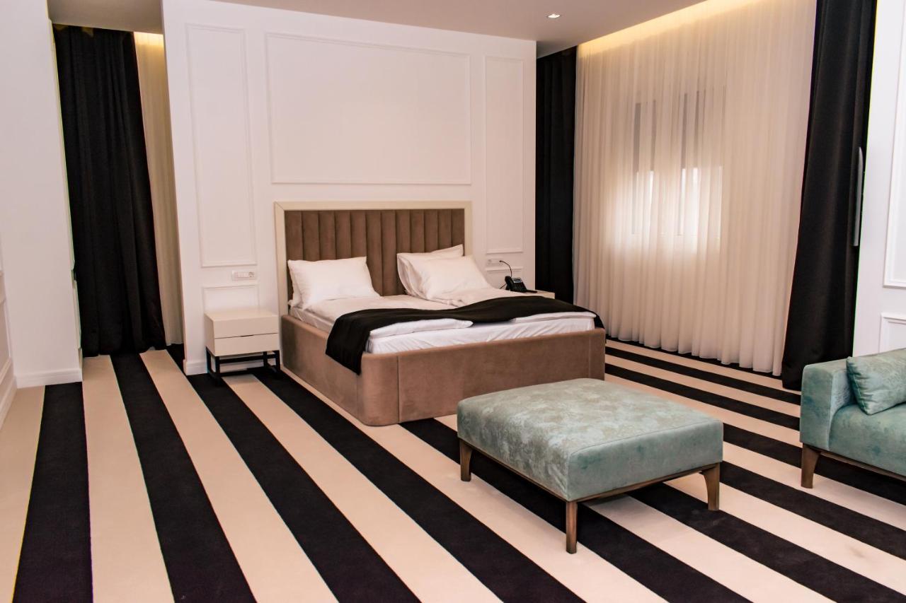 Hotel Balkan Bijeljina Buitenkant foto