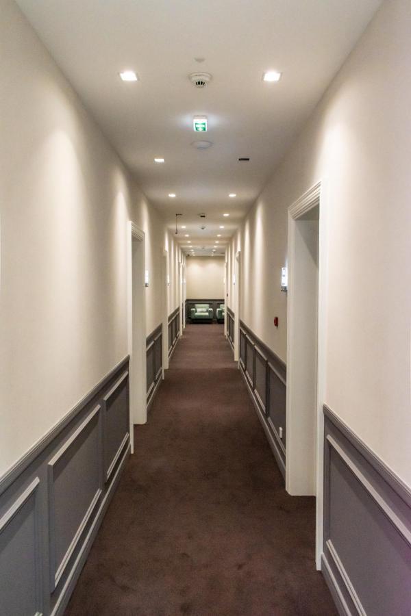 Hotel Balkan Bijeljina Buitenkant foto